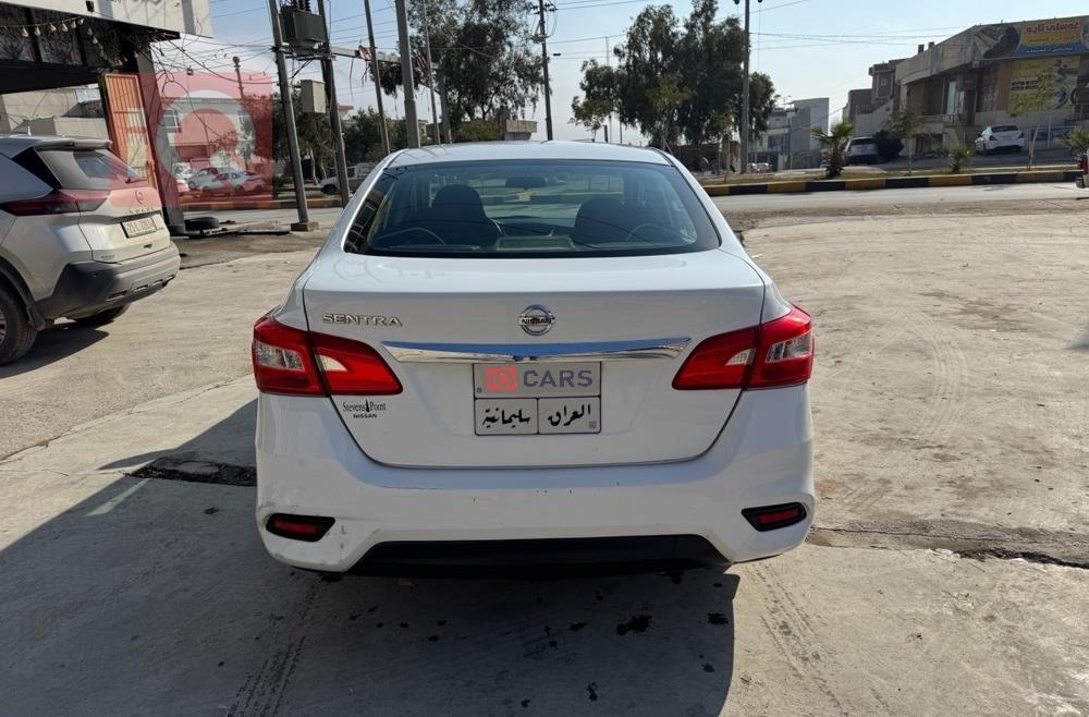 نيسان سنترا